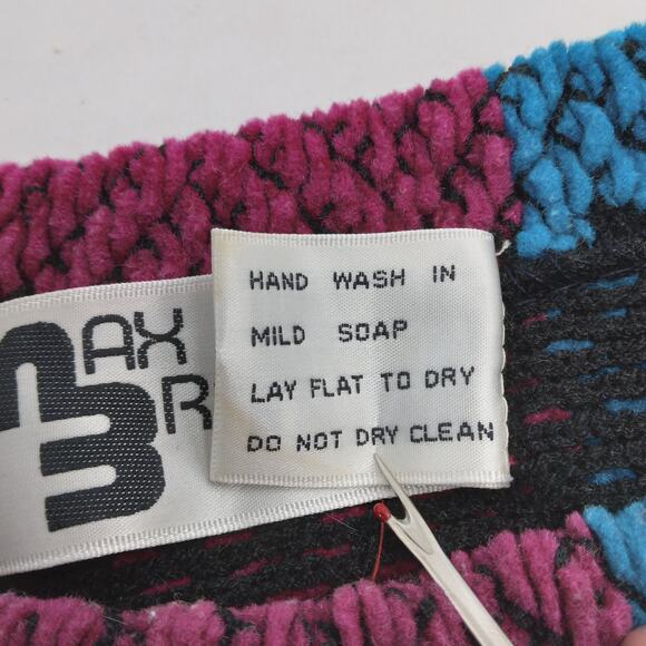 Vintage Max Bradley Sweater Top Size Small Chenille Embroidered - Picture 5 of 9